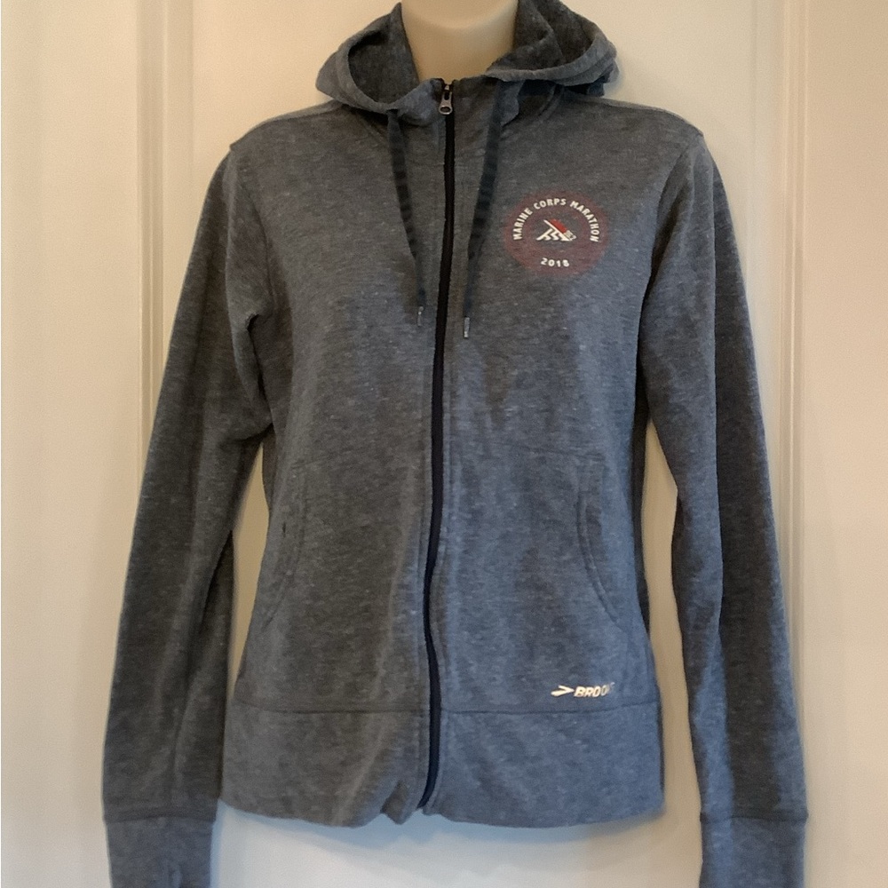Brooks Running Genuine MCM 2018 zip-up hoods